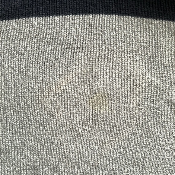 *READ DESC.* Gap Men’s Quarter Zip Up Sweater Size L - Picture 5 of 8